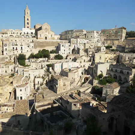 Il Giglio Dei Sassi *